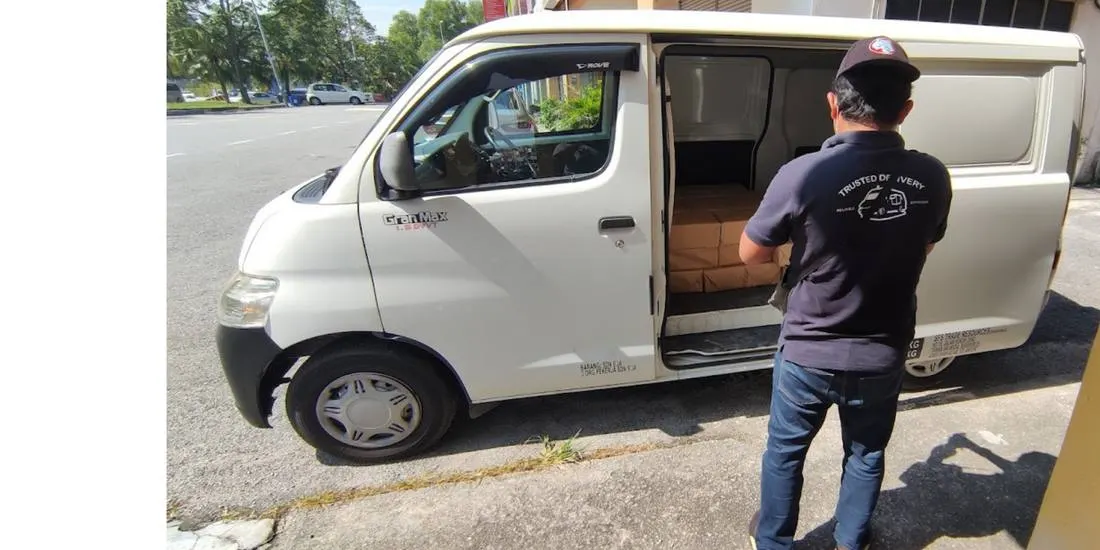 Van Panel Mini 4