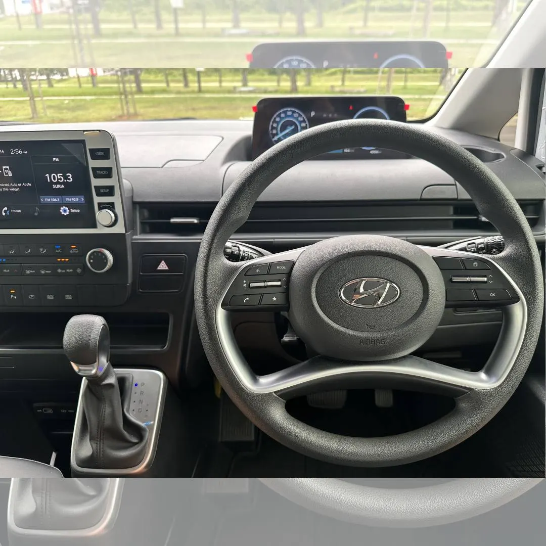 Hyundai Staria 3