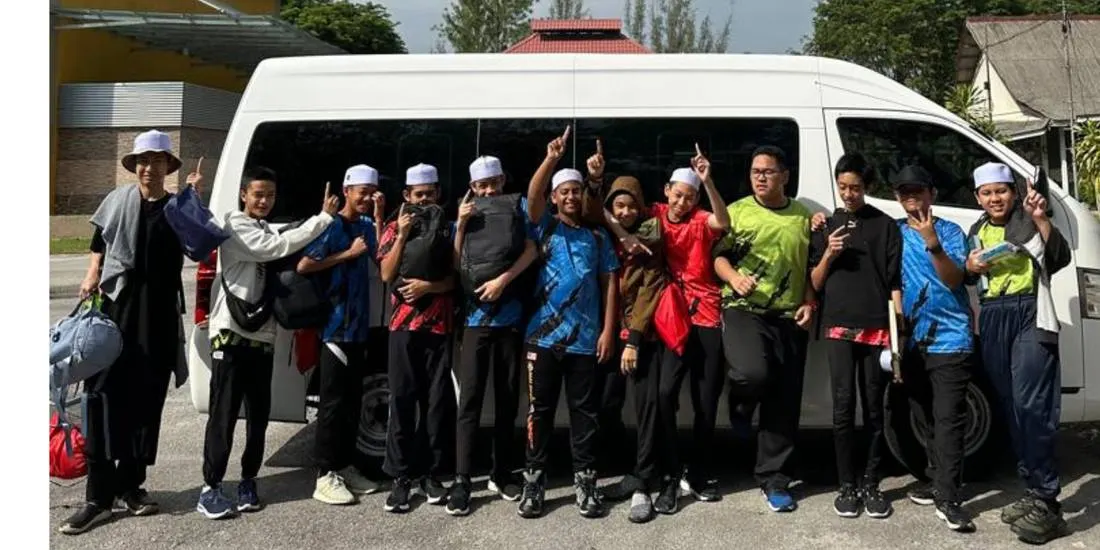 Galeri Van Sewa KL PJ 8