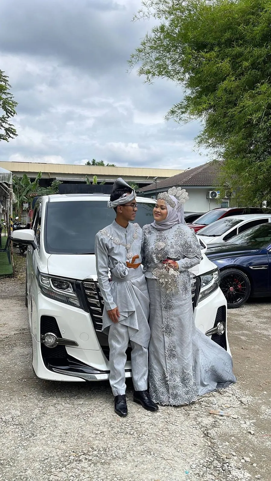 Galeri Van Sewa KL PJ 4