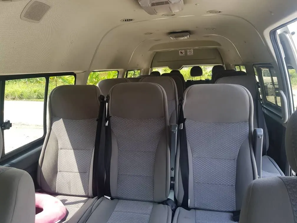 Van 18 Pax 5