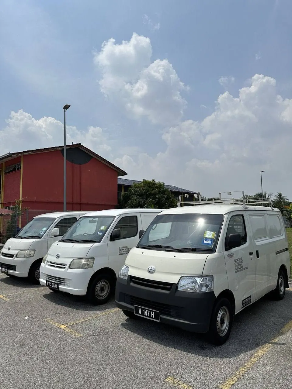Galeri Van Sewa KL PJ 2